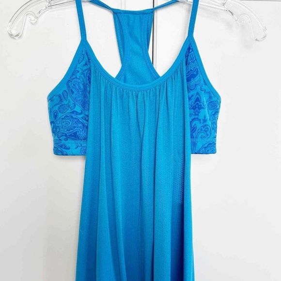 lululemon Athletica No Limits Tank Cornflower/Paisley  Vibrant Blue Tank Top - Picture 6 of 8